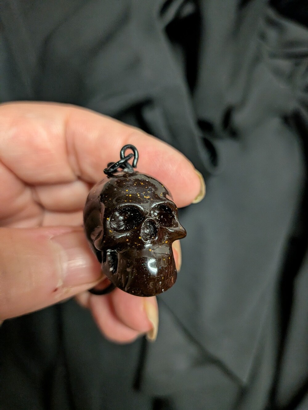 Handmade Gothic Skull Resin Keychain Black Gold Fleck Punk Alternative